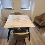 Modern & Cozy 1Bed Apartment Close To City Centre