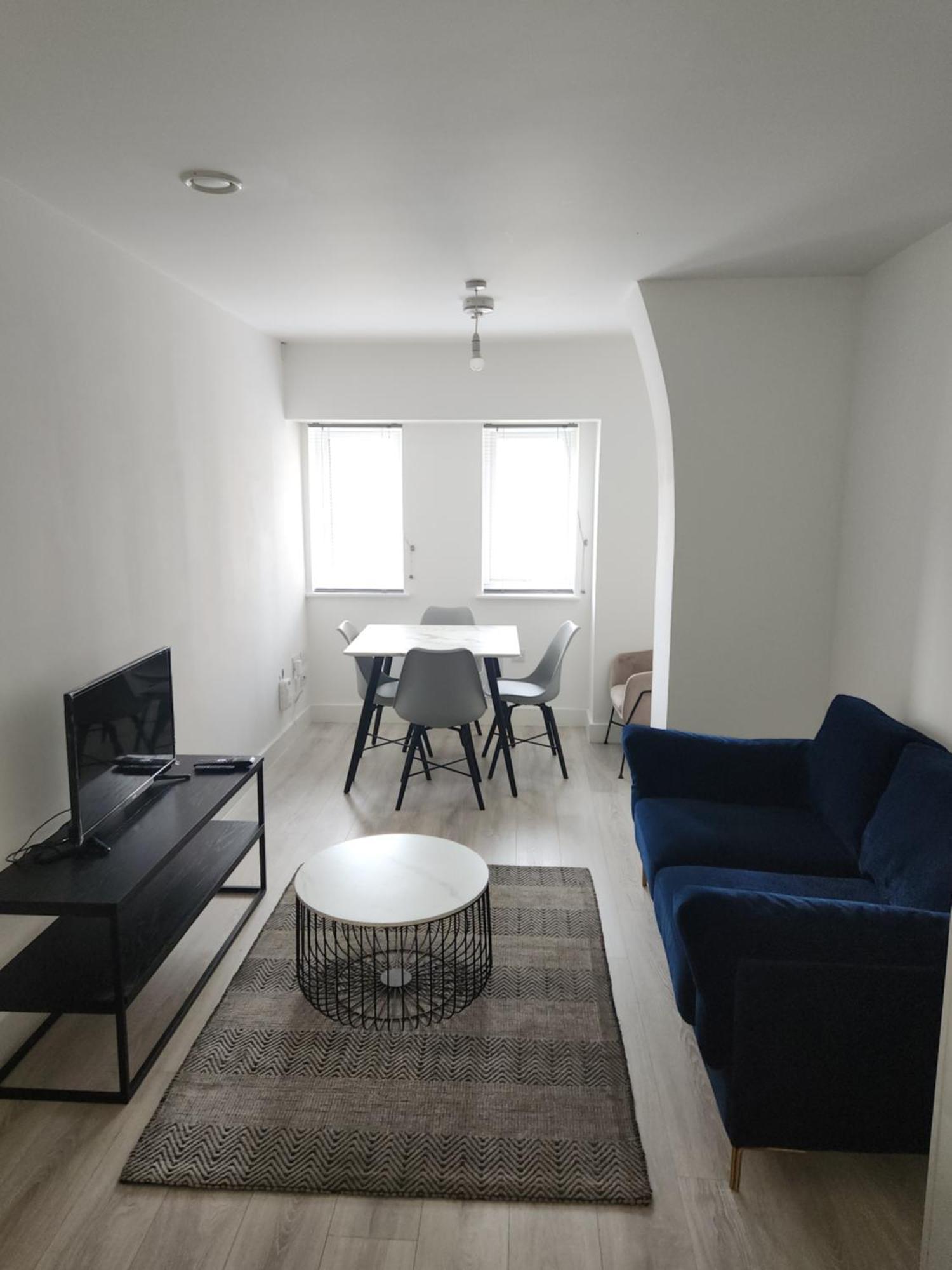 Modern & Cozy 1bed Close To City Centre * Coventry