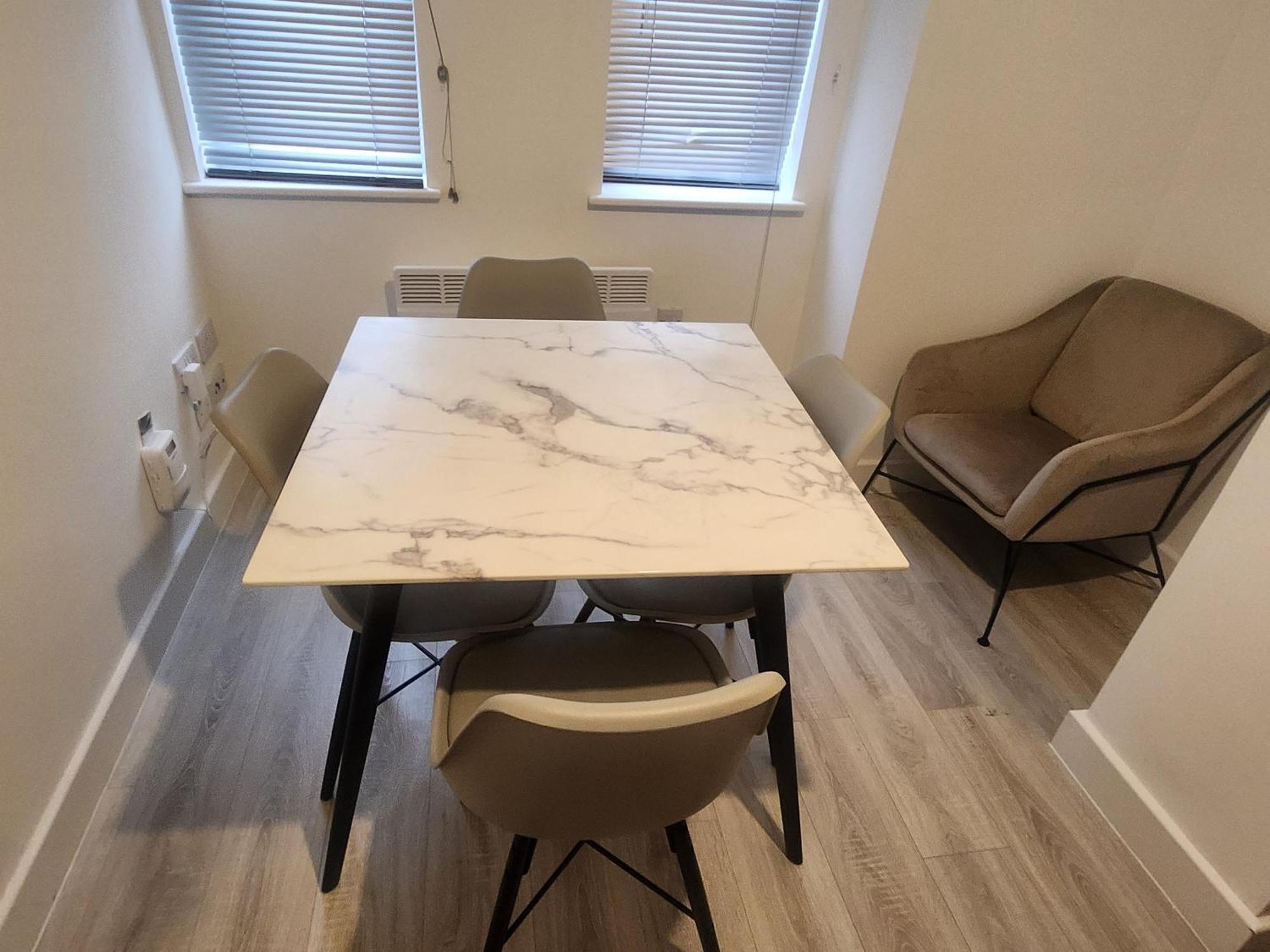 Modern & Cozy 1bed Close To City Centre *
